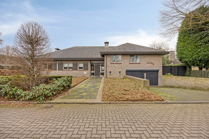 Photo 68 of Eekwal 8