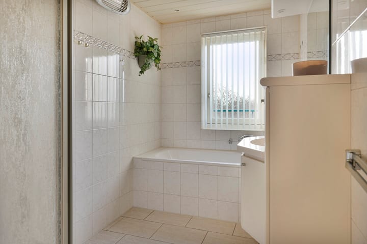 Foto 20 van Blaakse Wetering 32