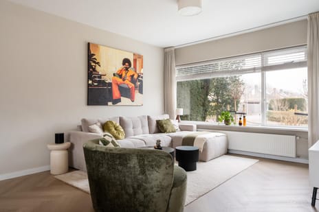 De Plevier 2-a secondary image