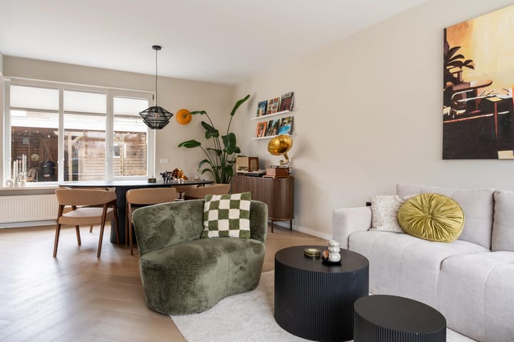 Photo 12 of De Plevier 2-A