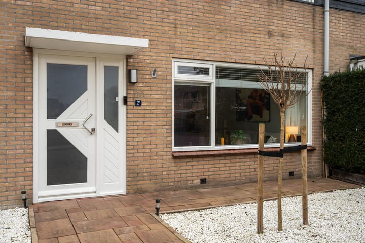 Photo 38 of De Plevier 2-A