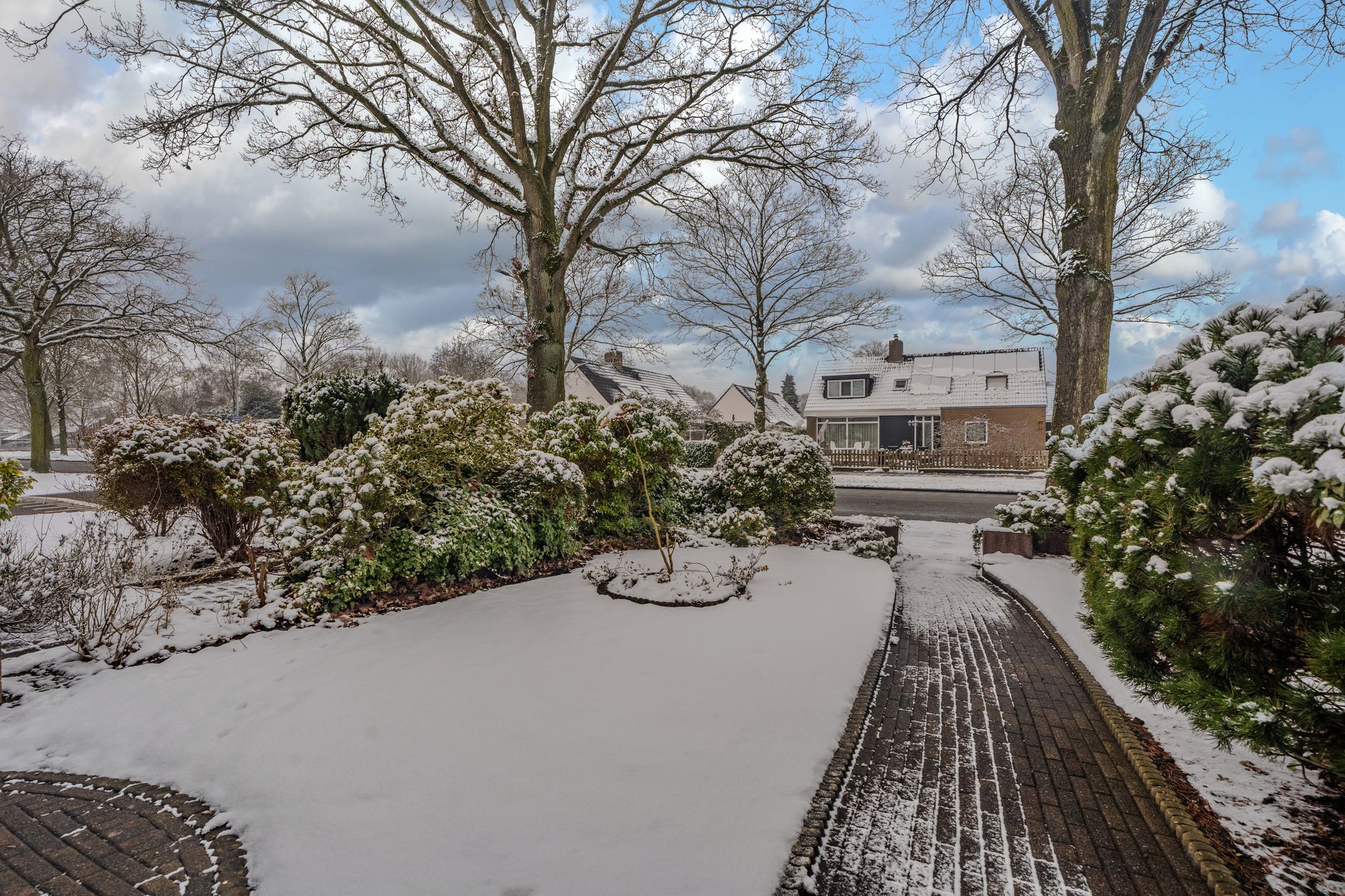 Photo 9 of van Limburg Stirumlaan 61