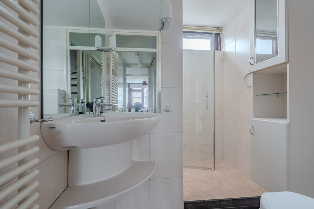 Photo 32 of van Limburg Stirumlaan 61