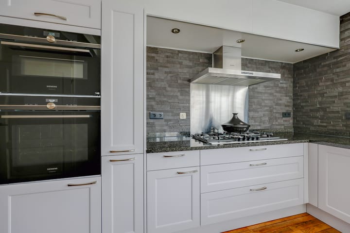 Foto 12 van Leuvenhorststraat 27