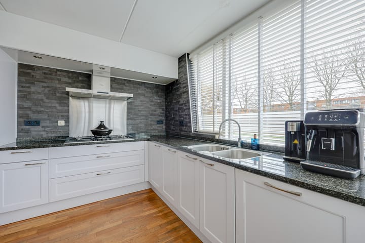 Foto 13 van Leuvenhorststraat 27