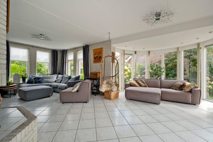 Foto 3 van Lisdodde 80