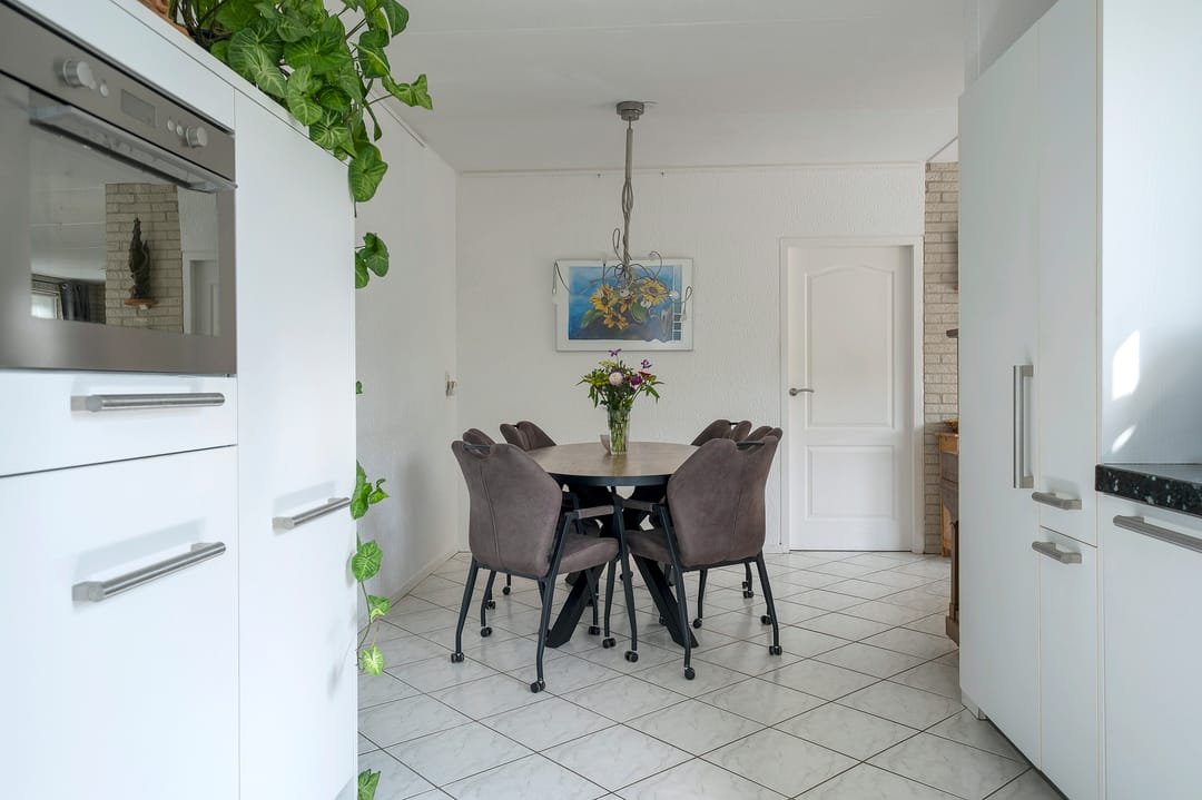 Foto 16 van Lisdodde 80