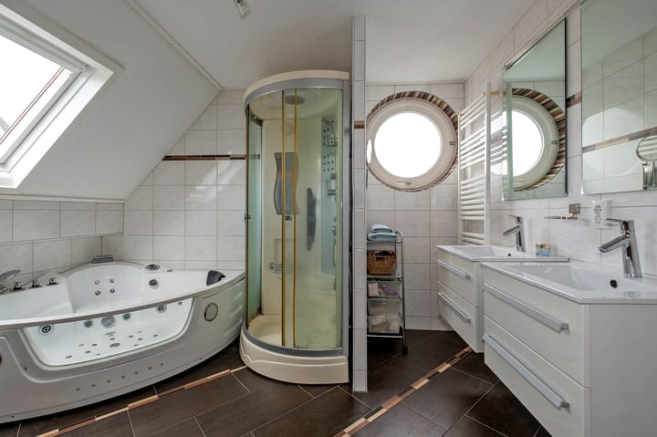 Foto 25 van Lisdodde 80