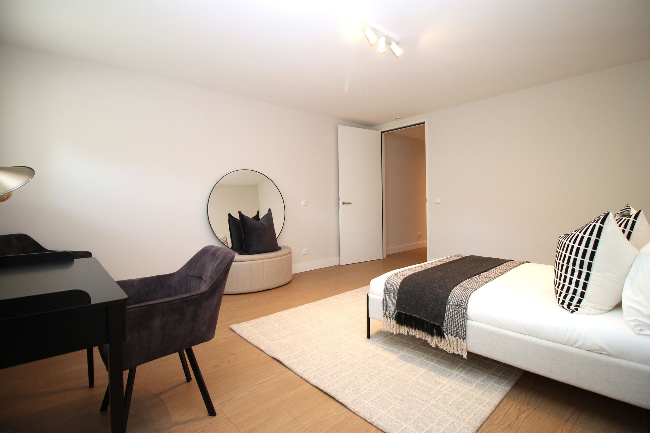 Foto 3 van Raamweg 15-A