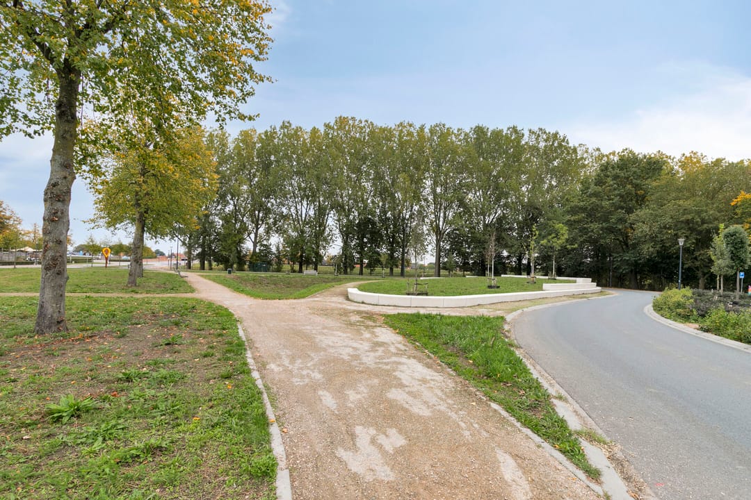 Foto 41 van Venrayseweg 1-A