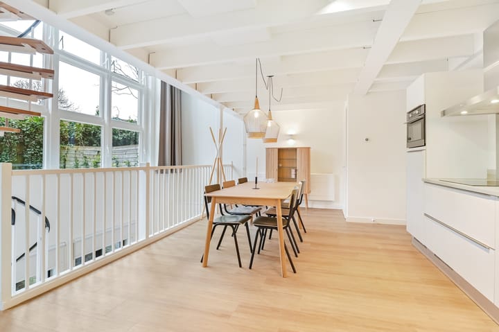 Foto 2 van Crooswijksesingel 18-B