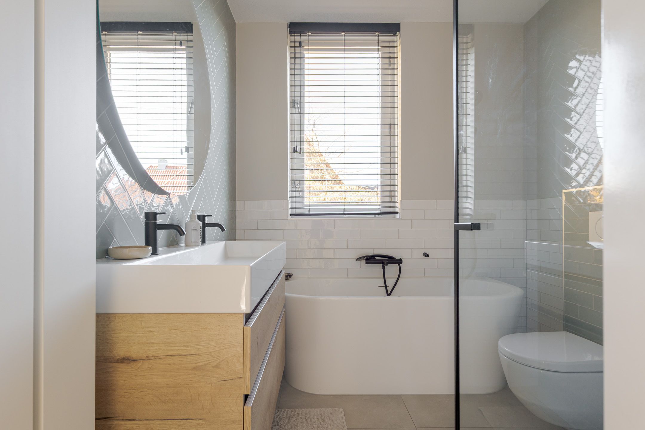 Foto 45 van Fruitweidestraat 12