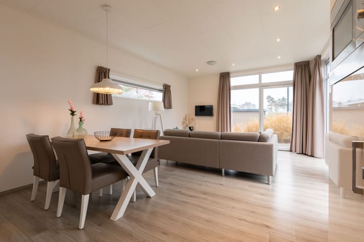 Foto 10 van Randmeerweg 8-115