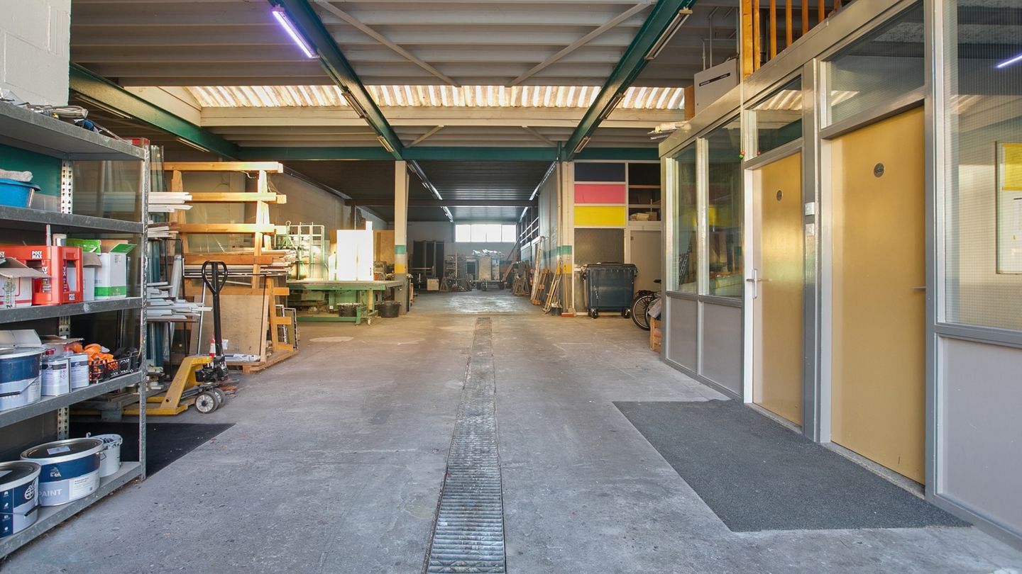 View photo 4 of Laan der Techniek 5