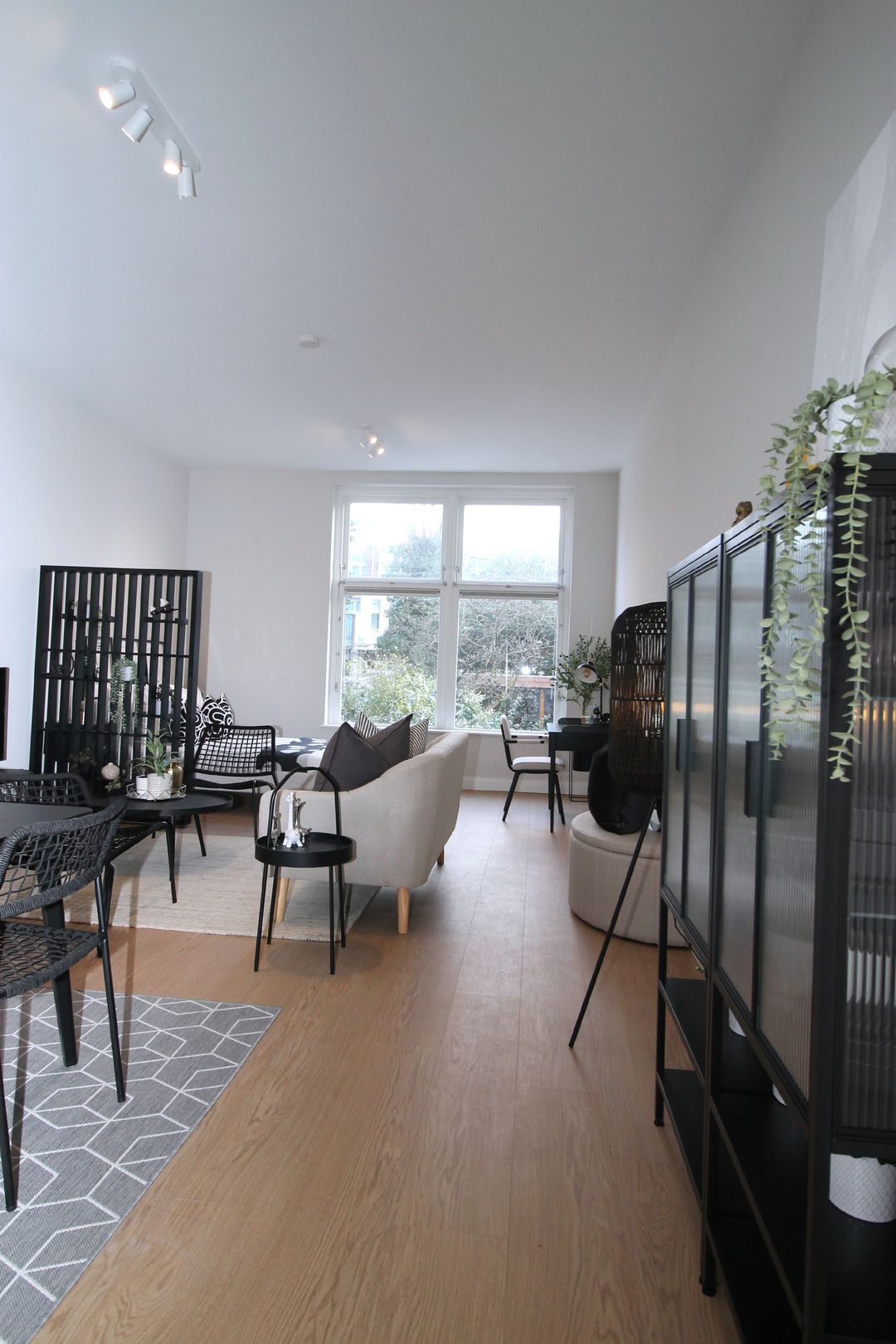 Foto 8 van Raamweg 15-E