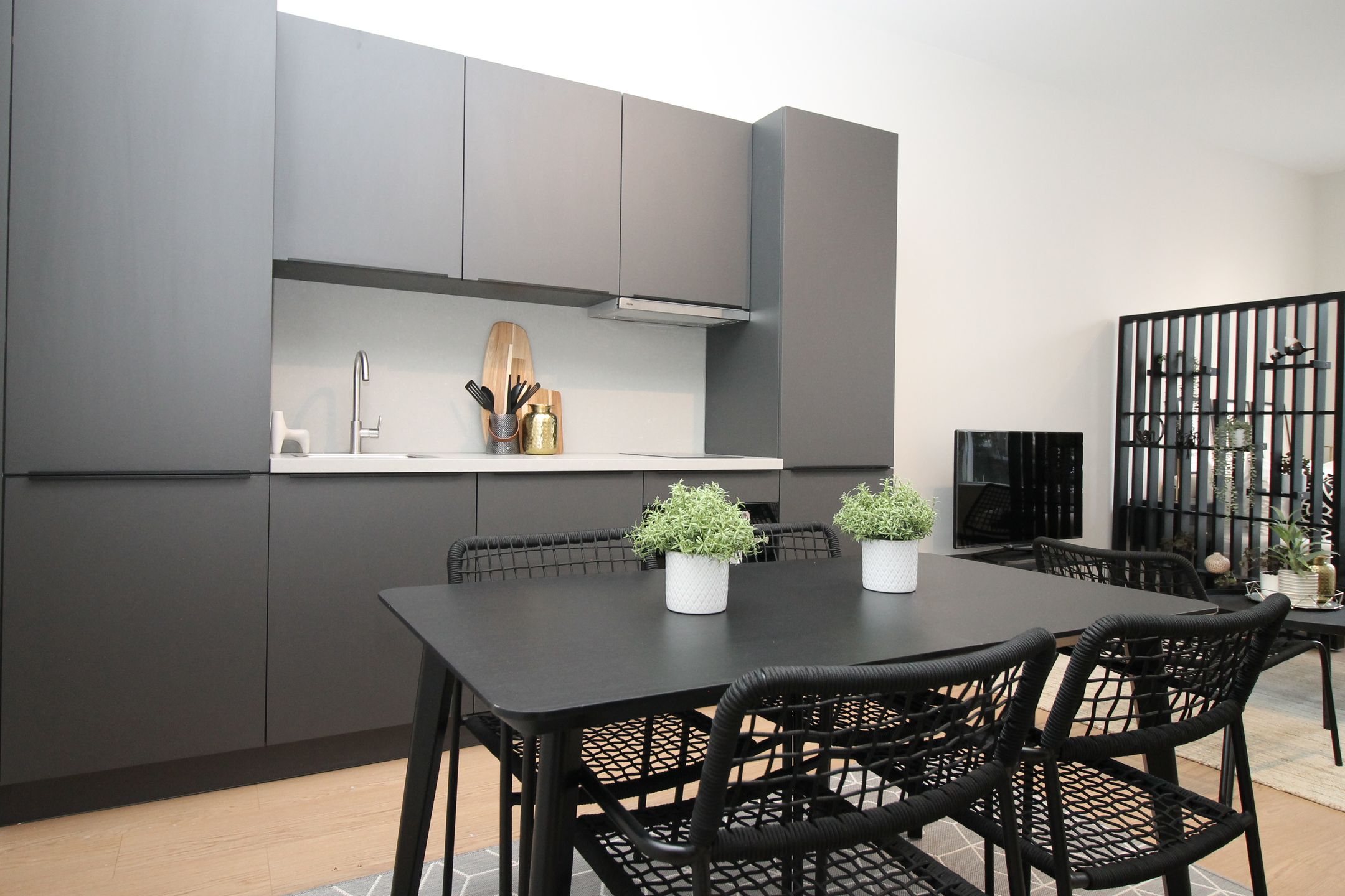 Foto 9 van Raamweg 15-E