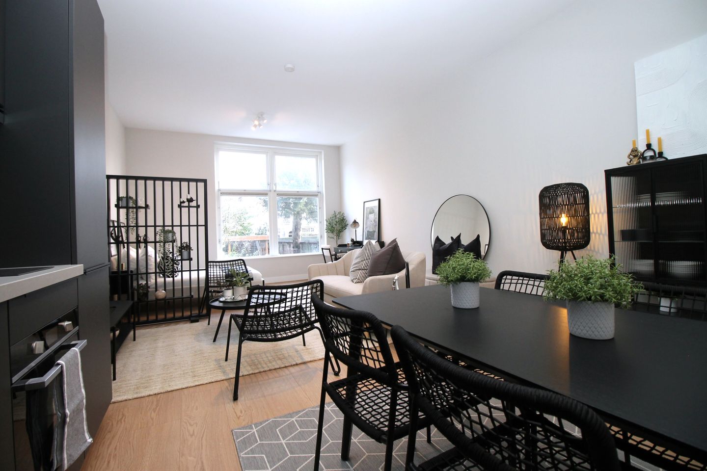 Foto 10 van Raamweg 15-E