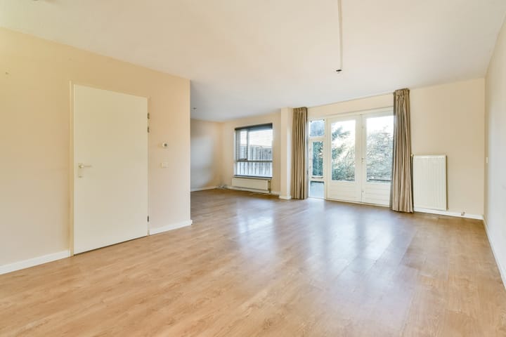 Foto 3 van Van Doesburg-erf 44