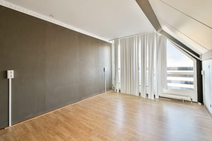 Foto 22 van Van Doesburg-erf 44