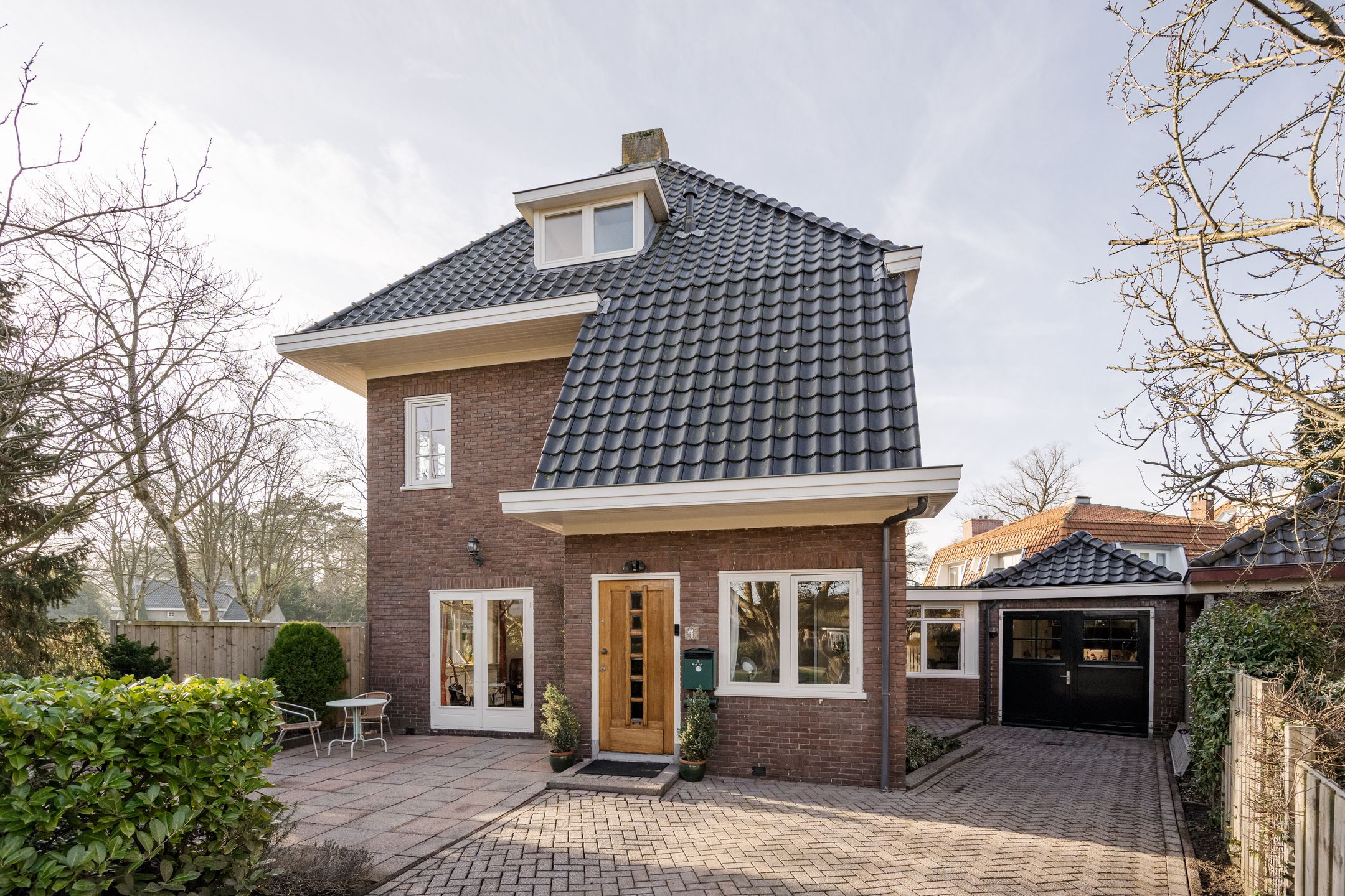 Photo 3 of Valkenburgerlaan 1