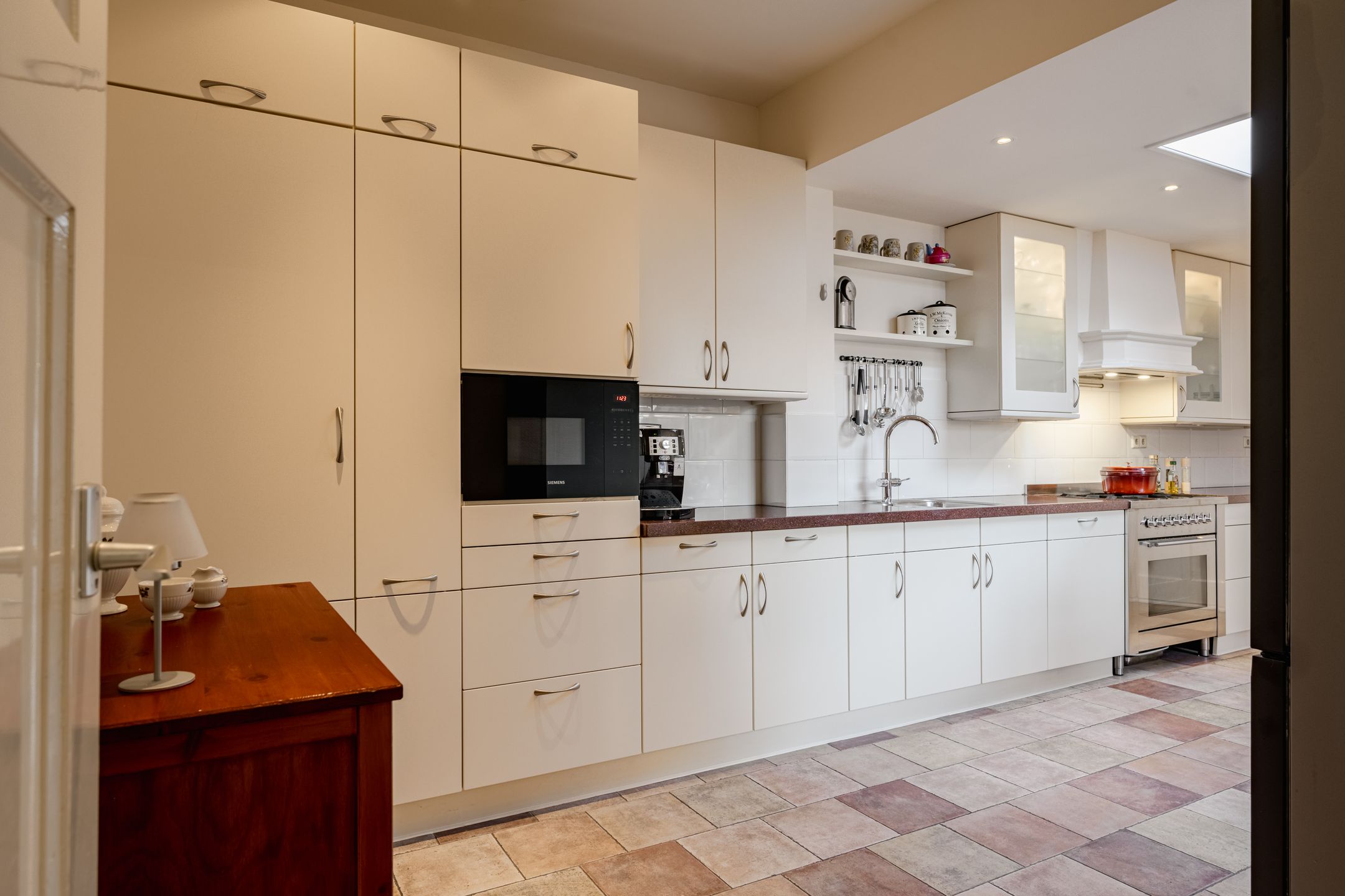 Photo 18 of Valkenburgerlaan 1