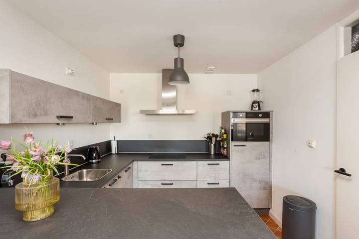 Foto 5 van Harmonieplein 103