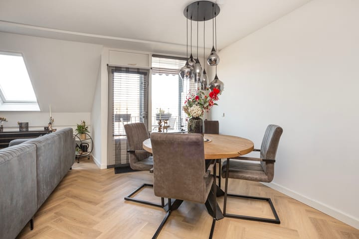 Foto 8 van Harmonieplein 103