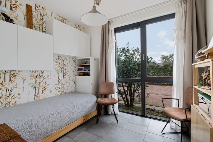 Photo 27 of Teunisbloem 4