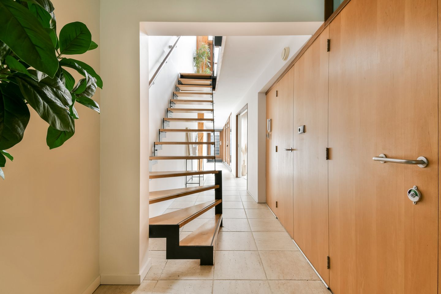 Photo 19 of Prinseneiland 36-F