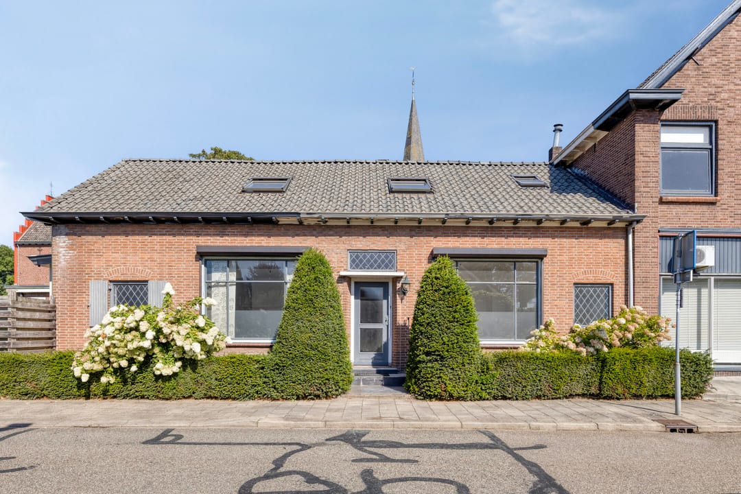 Photo 1 of Hoofdstraat 121