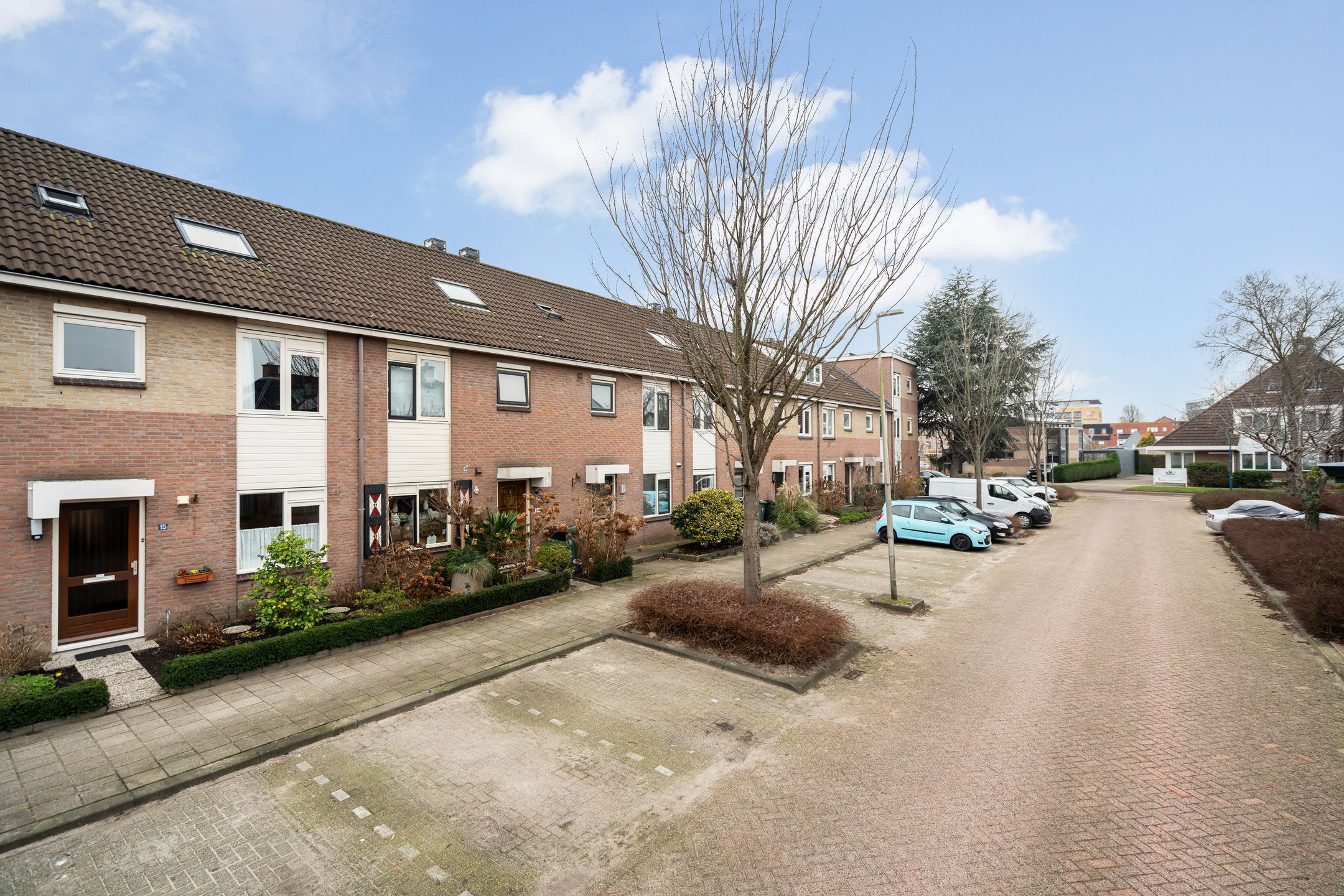 Foto 6 van Glanswit 15