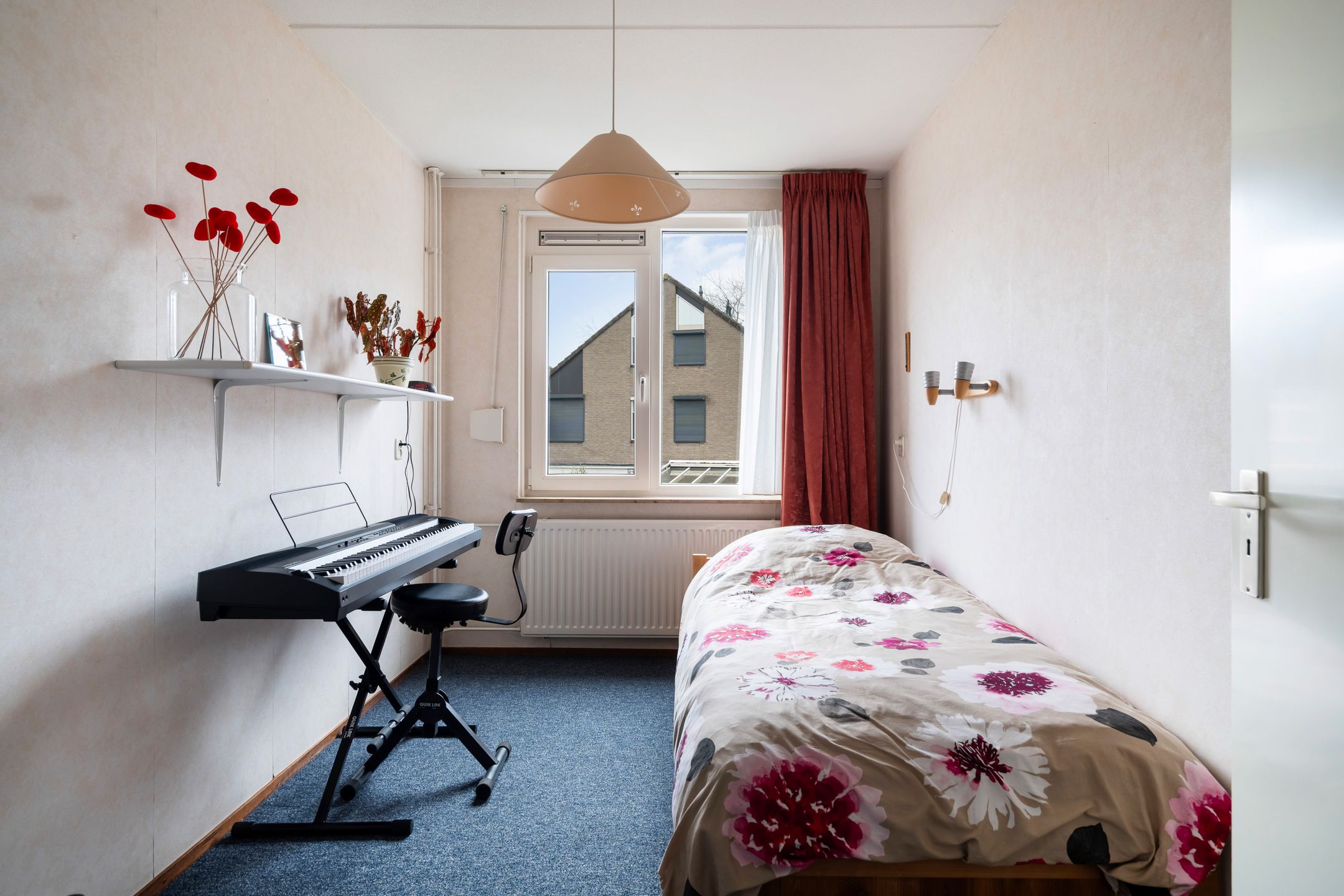 Foto 24 van Glanswit 15