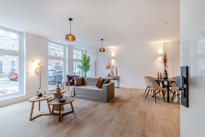 Photo 4 of Heeswijkstraat 39