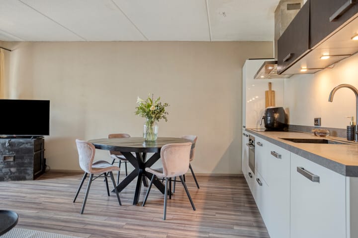 Foto 11 van Meyboomstraat 2-07