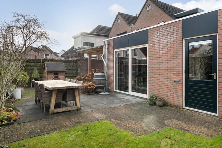 Photo 35 of Anne Vondelingstraat 84