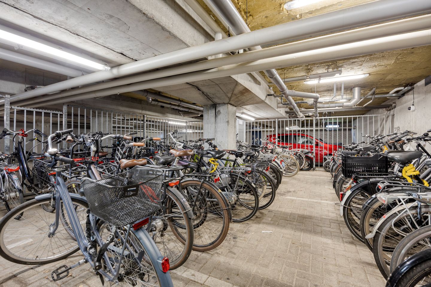 Foto 20 van Genovevalaan 158