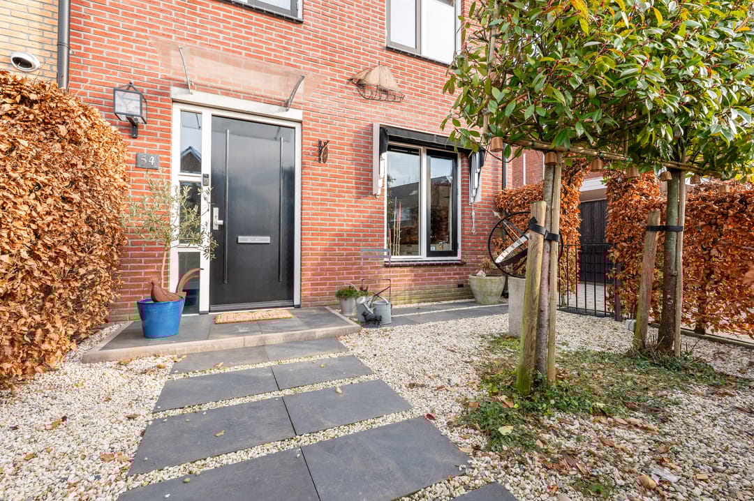 Foto 8 van Mennestraat 54