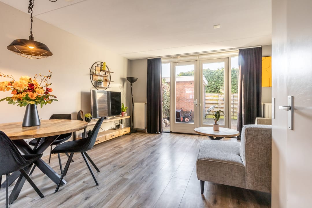 Photo 2 of Burgemeester Snelplein 4