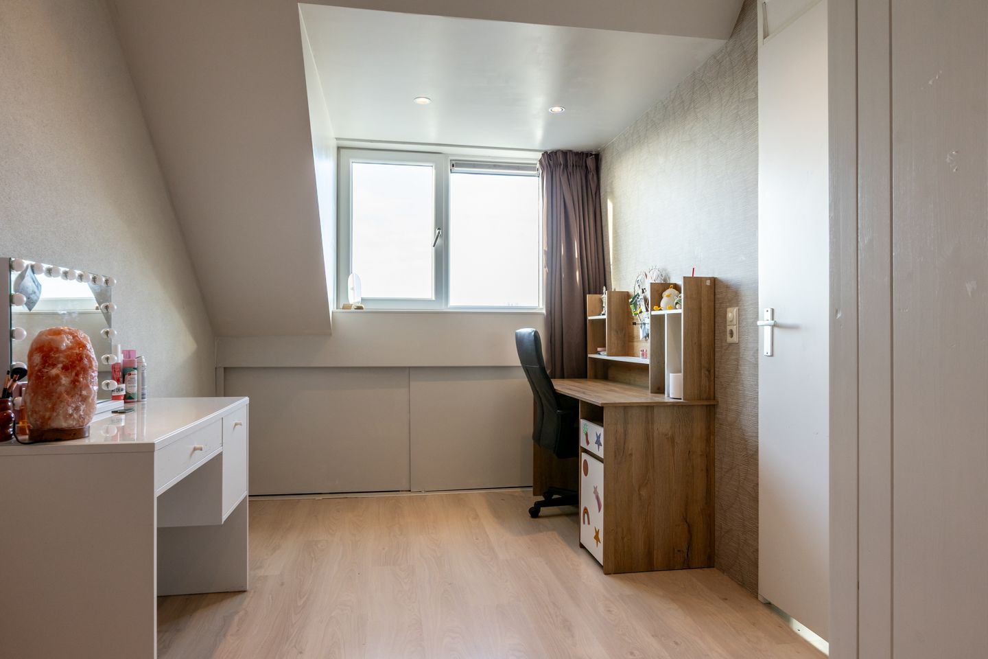 Photo 35 of Burgemeester Snelplein 4