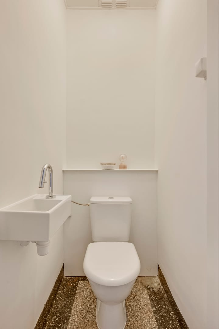 Photo 11 of Joseph Hollmanstraat 14-A