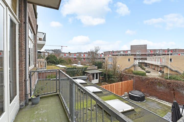 Foto 16 van Juliana van Stolberglaan 262