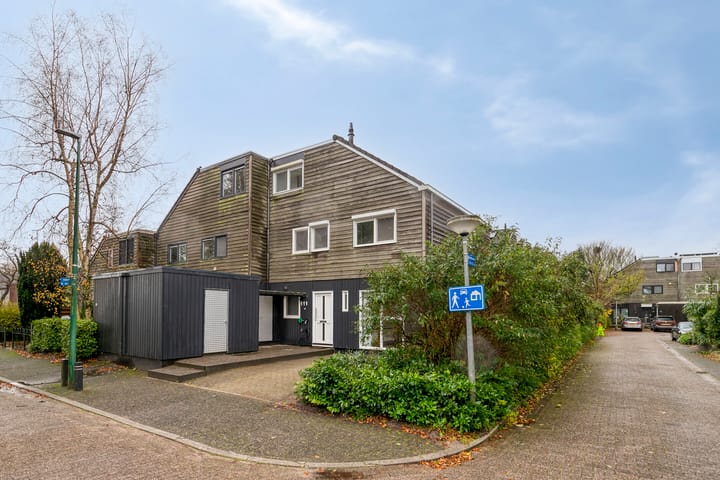 Ambachtsmark 111