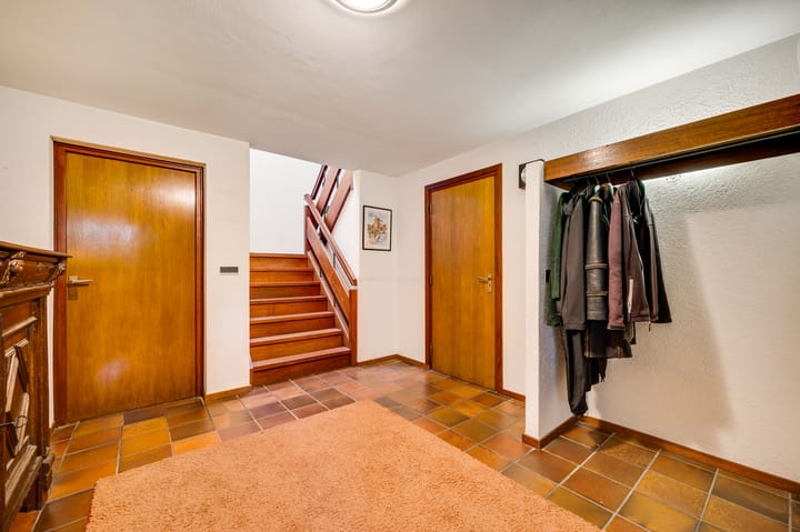 Photo 9 of Valkenlaan 17