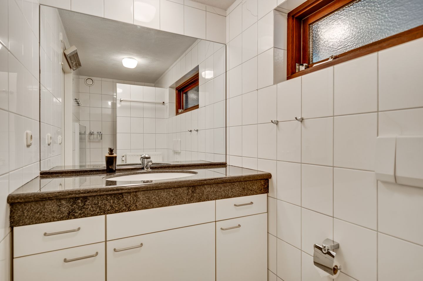 Photo 25 of Valkenlaan 17