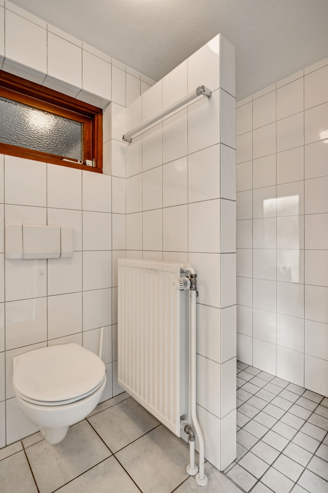 Photo 26 of Valkenlaan 17