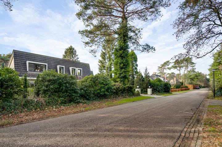 Photo 54 of Valkenlaan 17