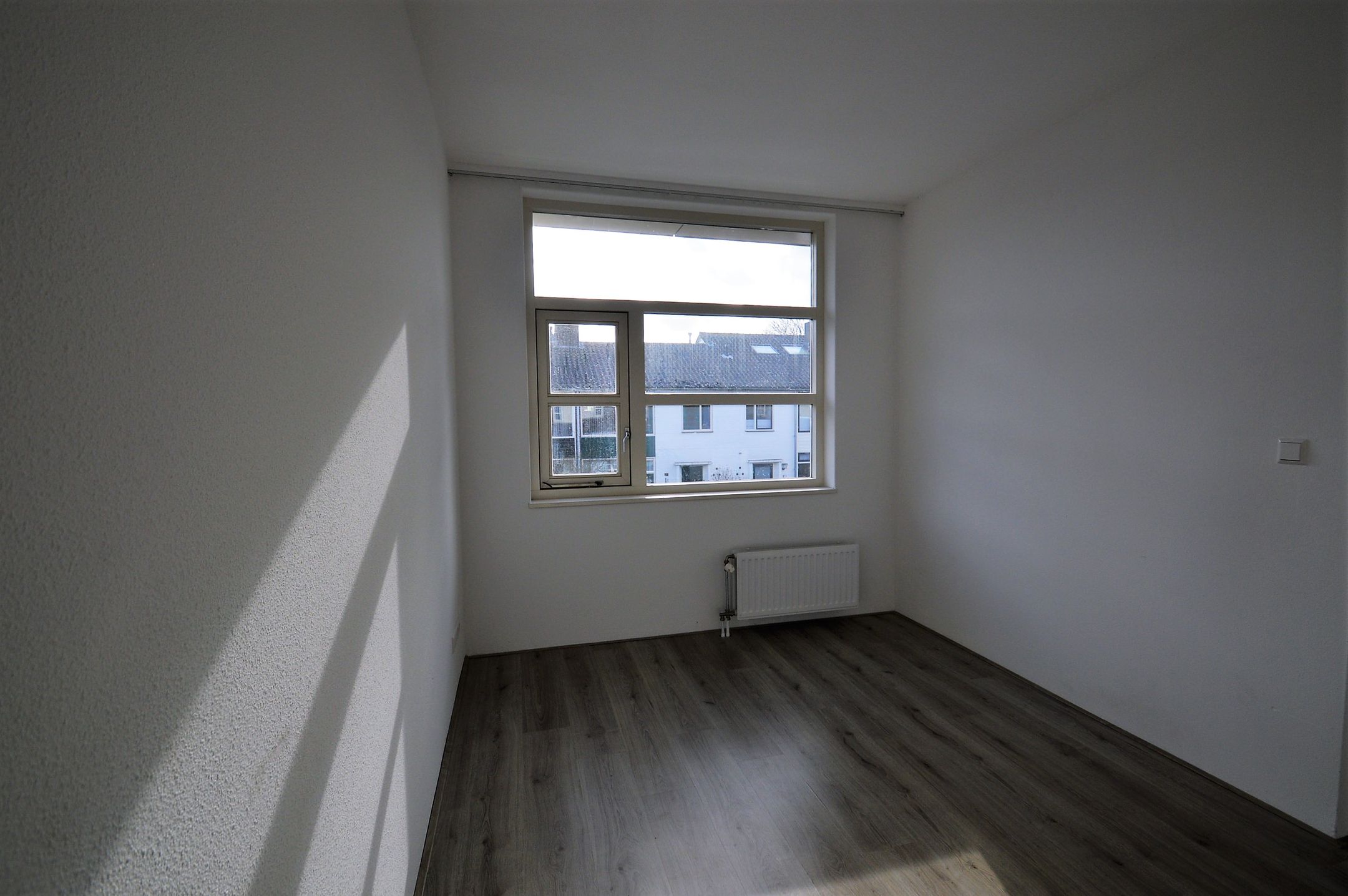 Photo 12 of van Hogendorplaan 32