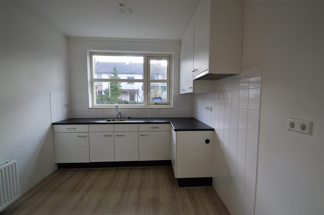 Photo 8 of van Hogendorplaan 32