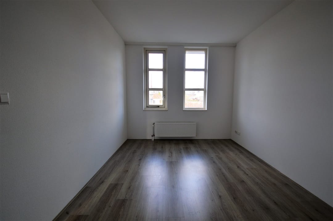 Photo 11 of van Hogendorplaan 32