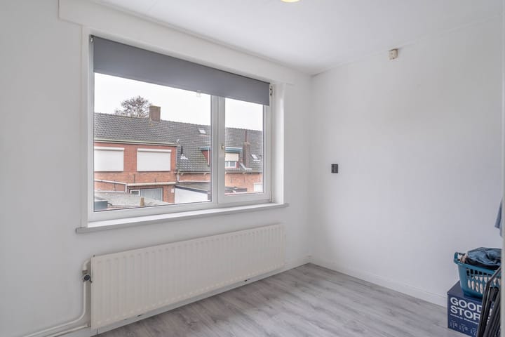 Photo 19 of Scheldestraat 30